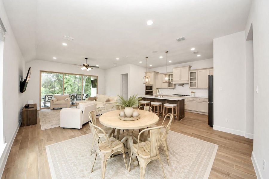 Furnished interior view inside a new home in , Magnolia (Image 11).