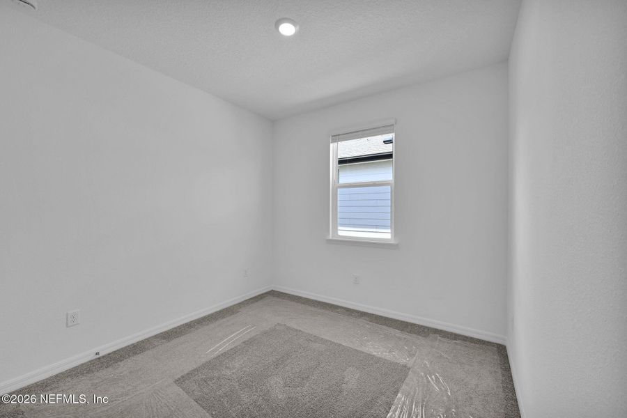 Spacious, unfurnished interior of a new home in Hyland Trail, Green Cove Springs (Image 19).