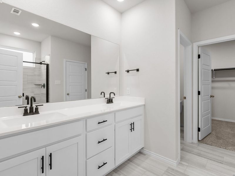 Furnished interior view inside a new home in Royal Crest, San Antonio (Image 11). Furnished interior view inside a new home in Royal Crest, San Antonio (Image 11).