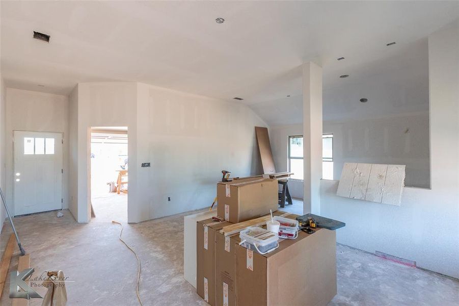 Furnished interior view inside a new home in , Abilene (Image 4).