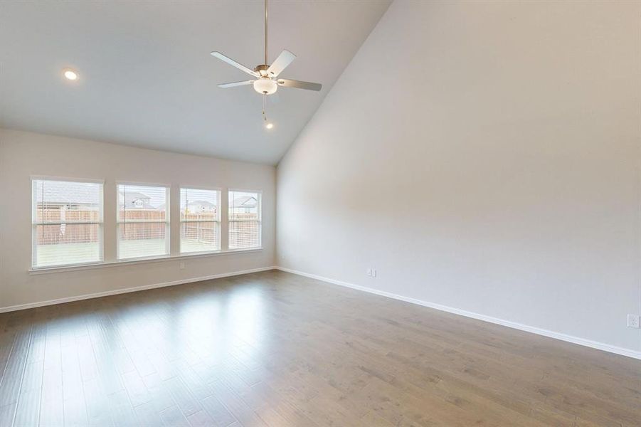Spacious, unfurnished interior of a new home in The Preserve, Justin (Image 28).