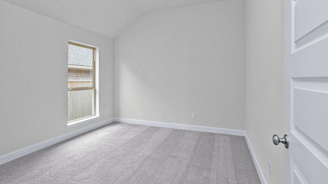 Spacious, unfurnished interior of a new home in Kresston, Montgomery (Image 13).