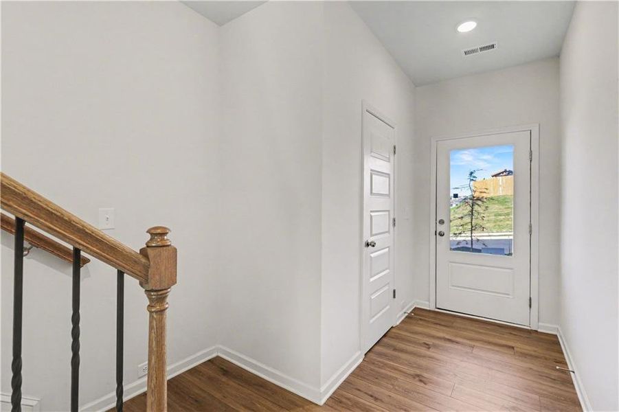 Spacious, unfurnished interior of a new home in Highland Crossing, Cartersville (Image 27).