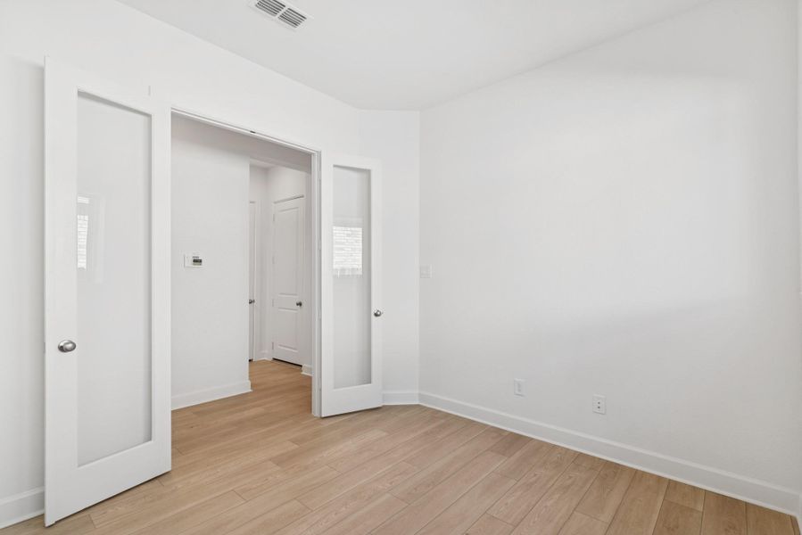 Spacious, unfurnished interior of a new home in ARTAVIA 45' Homesites, Conroe (Image 18).