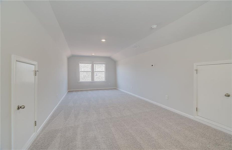 Spacious, unfurnished interior of a new home in Bowers Farm, McDonough (Image 26).
