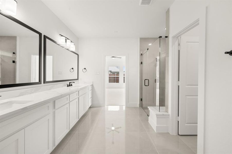 Furnished interior view inside a new home in High Country, Burleson (Image 10).