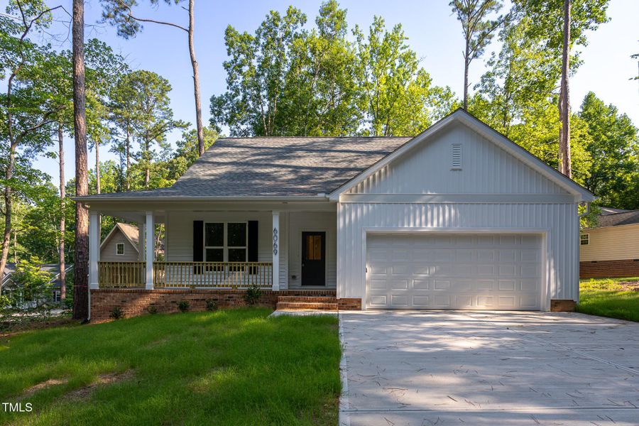 coleman-6069-jones-3 coleman-6069-jones-3