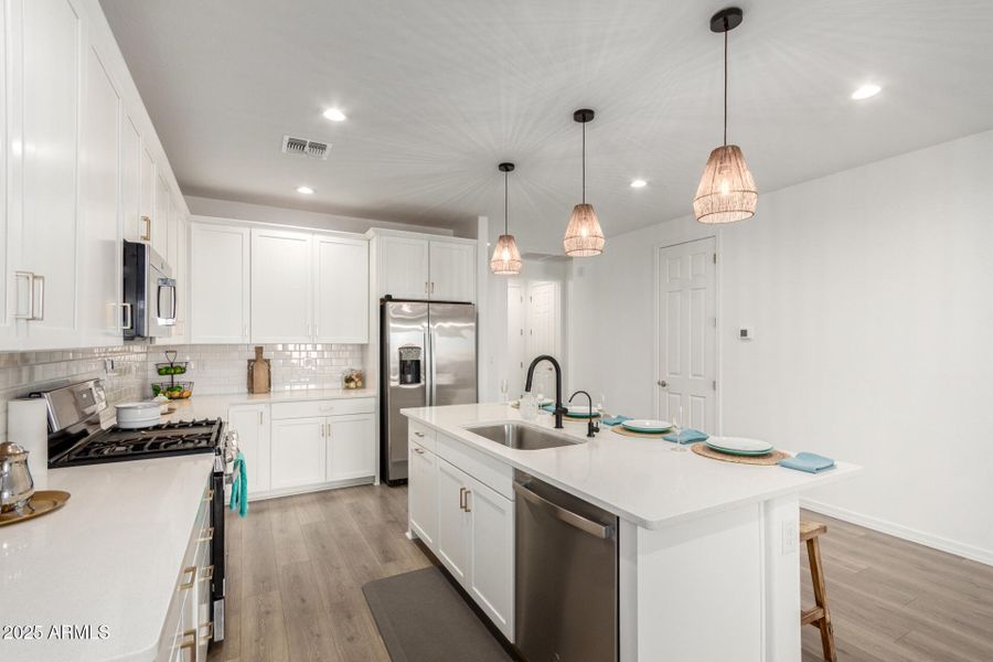 12 Montecito 12 Montecito