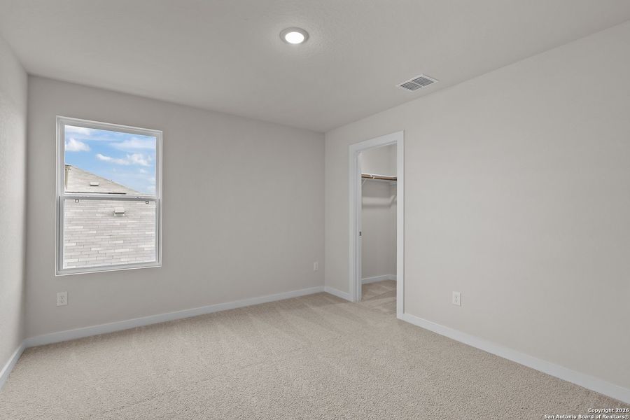 Spacious, unfurnished interior of a new home in Summerlin, San Antonio (Image 24). Spacious, unfurnished interior of a new home in Summerlin, San Antonio (Image 24).