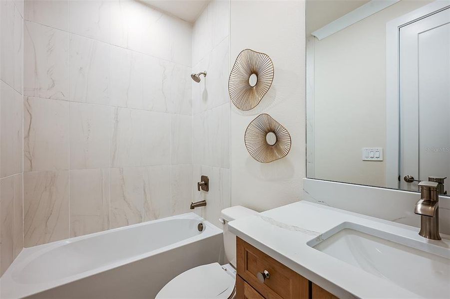 Furnished interior view inside a new home in Cassata Lakes, Nokomis (Image 22).