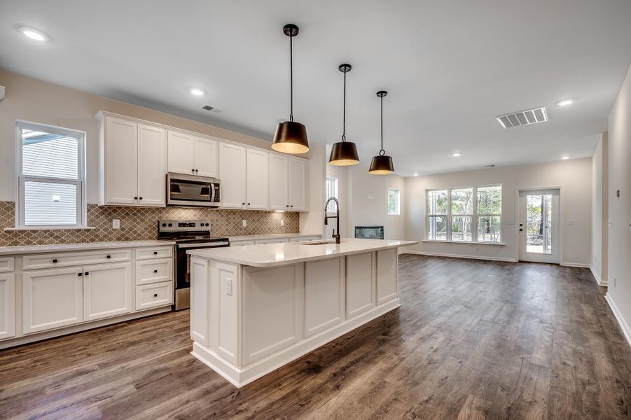 Furnished interior view inside a new home in The Oaks, Goose Creek (Image 8).