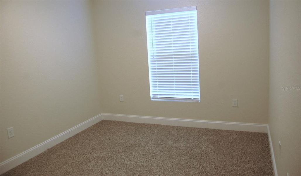 Spacious, unfurnished interior of a new home in , Auburndale (Image 8).