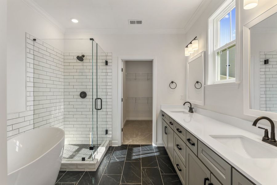 Furnished interior view inside a new home in Lakeside Saluda, Greenville (Image 12).