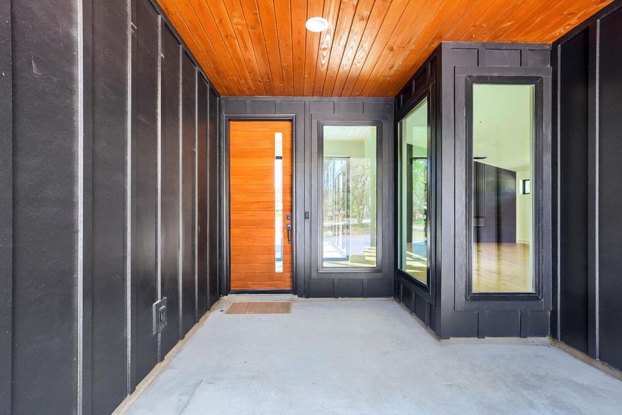 Doorway to property Doorway to property