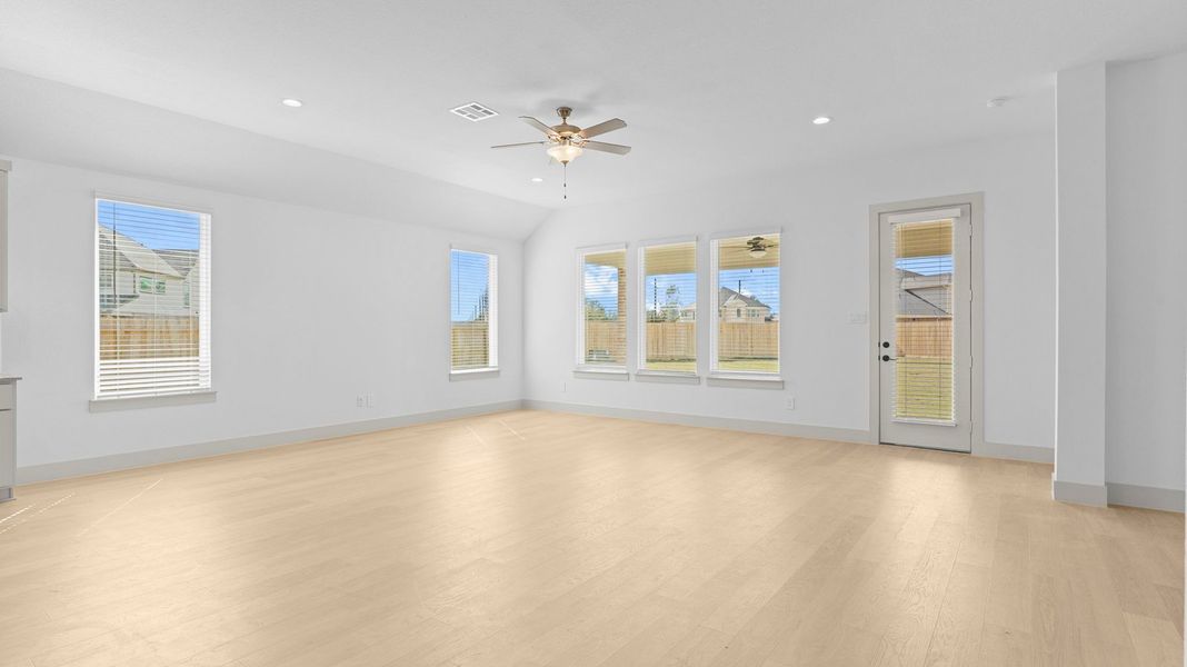 Representative unfurnished interior of a home built from the Cardinale by D.R. Horton in Westland Ranch 60' Homesites, League City (Image 22). Representative unfurnished interior of a home built from the Cardinale by D.R. Horton in Westland Ranch 60' Homesites, League City (Image 22).