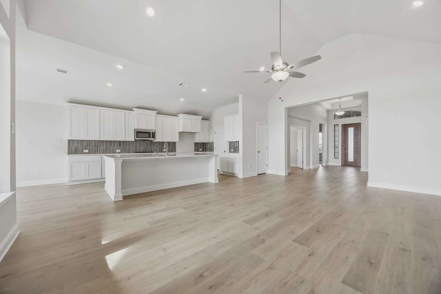 Spacious, unfurnished interior of a new home in Silo Mills, Joshua (Image 22).