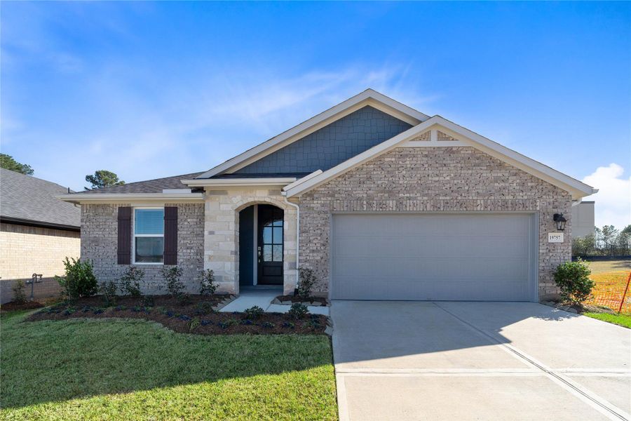 Don't miss the opportunity to make 19757 Flag View Drive your new home today. Schedule your private tour TODAY! Don't miss the opportunity to make 19757 Flag View Drive your new home today. Schedule your private tour TODAY!