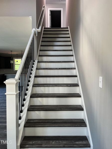 CB32023A-EF09-47AC-9423-324C5FE1516E