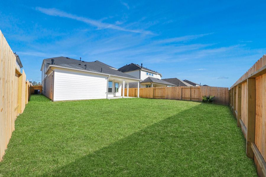 Explore the expansive backyard with its inviting covered patio—a perfect blend of space for the kids to play and adults to unwind. Ideal for creating your outdoor oasis, this backyard accommodates patio furniture, a BBQ pit, and endless possibilities for leisure and entertainment. Explore the expansive backyard with its inviting covered patio—a perfect blend of space for the kids to play and adults to unwind. Ideal for creating your outdoor oasis, this backyard accommodates patio furniture, a BBQ pit, and endless possibilities for leisure and entertainment.