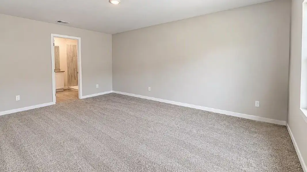 Spacious, unfurnished interior of a new home in Fisher's Cove, Aransas Pass (Image 8). Spacious, unfurnished interior of a new home in Fisher's Cove, Aransas Pass (Image 8).