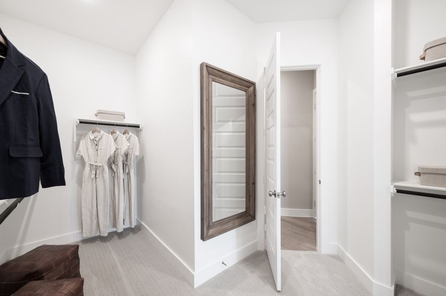 Representative furnished interior of a home built from the Verdin by Tri Pointe Homes in Pecan Ridge, Fulshear (Image 69).