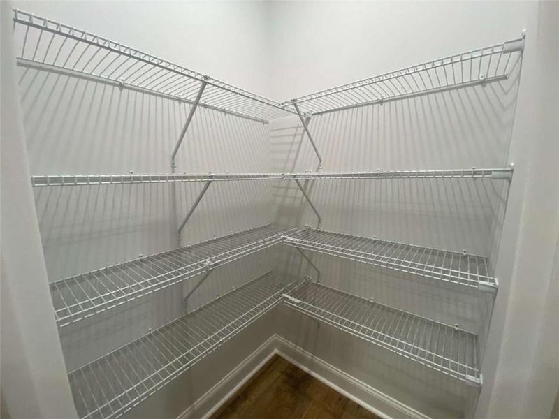 Spacious, unfurnished interior of a new home in , Jefferson (Image 39).