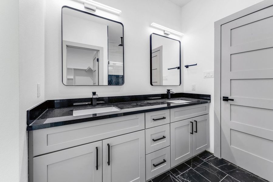 Image 14 of a home in .