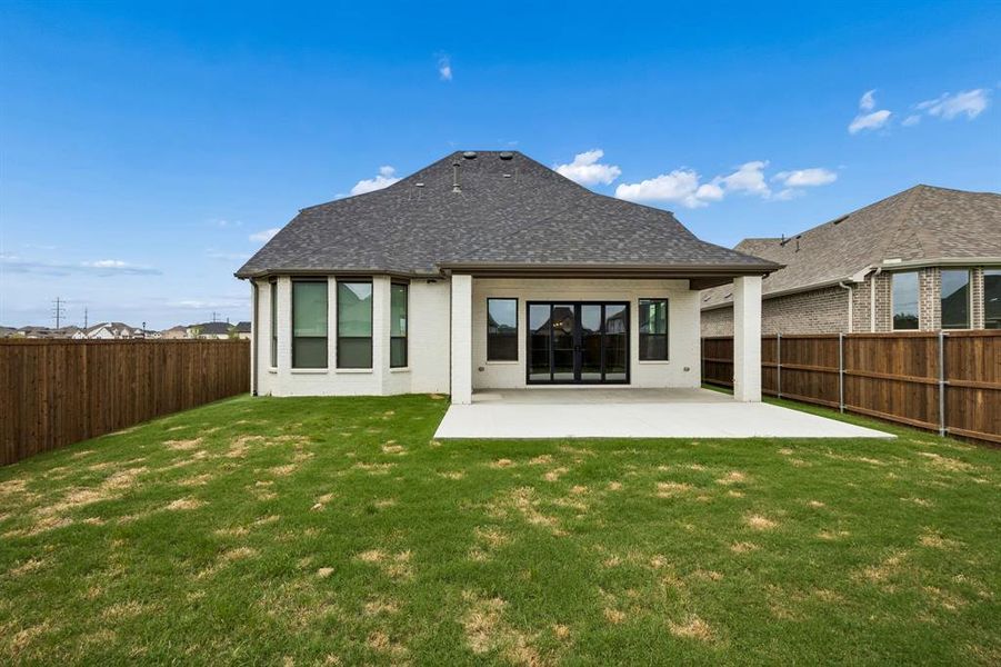 Exterior details and patio area of a home in , Fort Worth (Image 25).