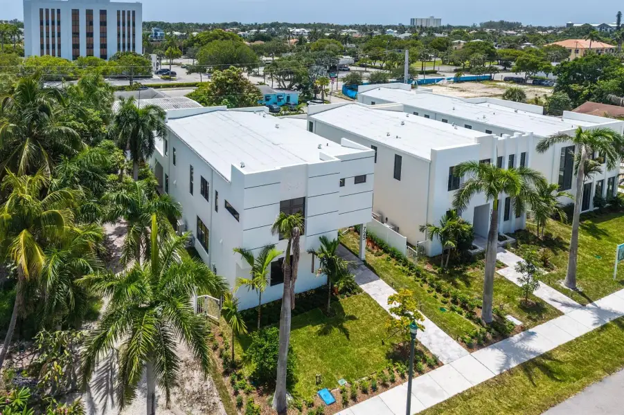 050-725Southeast4thAvenue-DelrayBeach-FL 050-725Southeast4thAvenue-DelrayBeach-FL