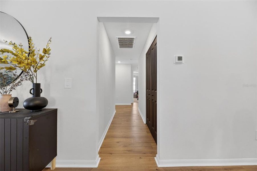 Spacious, unfurnished interior of a new home in Balm Grove, Wimauma (Image 27).