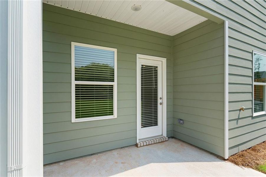 Exterior details and patio area of a home in Carolina, Palmetto (Image 4). Exterior details and patio area of a home in Carolina, Palmetto (Image 4).