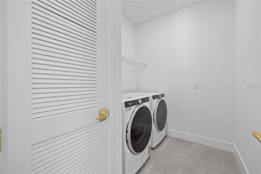 Close-up of interior finishes inside a home in , Punta Gorda (Image 10).
