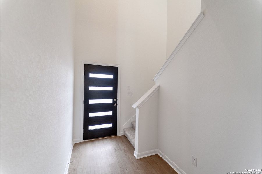 Spacious, unfurnished interior of a new home in Willow View, Converse (Image 11).