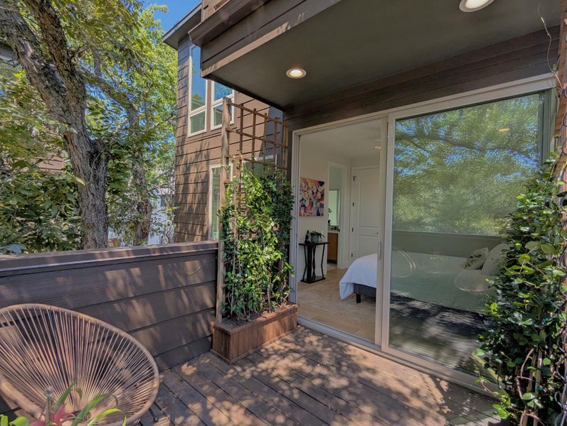 Furnished interior view inside a new home in , Austin (Image 4). Furnished interior view inside a new home in , Austin (Image 4).