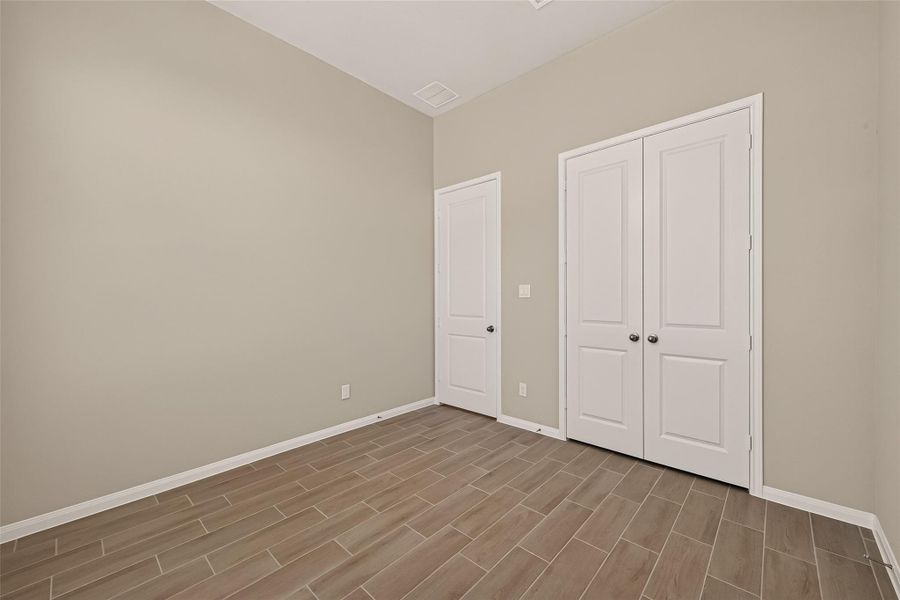 Spacious, unfurnished interior of a new home in , Richmond (Image 48).