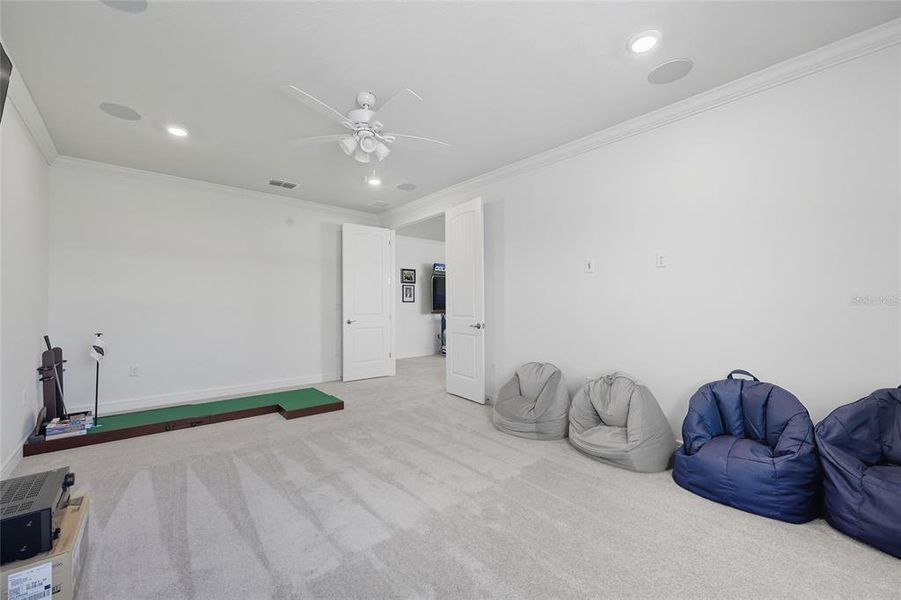 Furnished interior view inside a new home in , Orlando (Image 5).