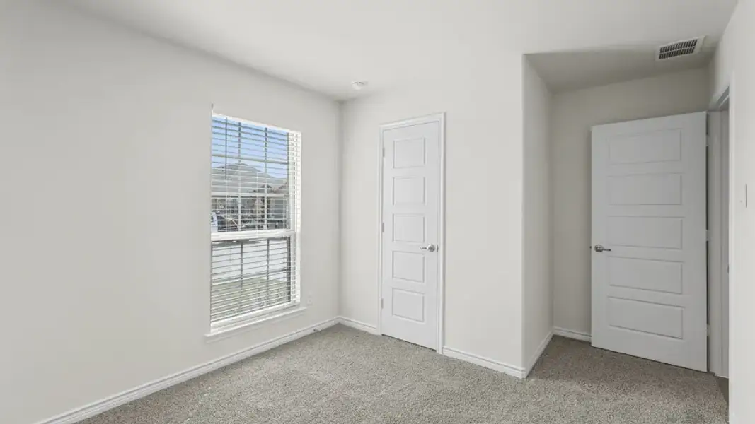 Spacious, unfurnished interior of a new home in Elevon, Lavon (Image 28).
