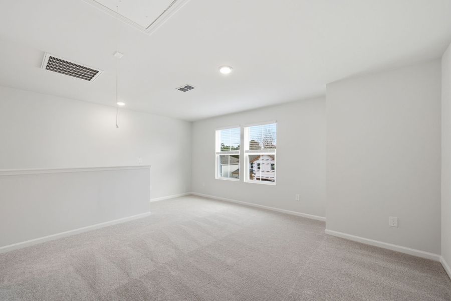 Spacious, unfurnished interior of a new home in Grand Arbor, Blythewood (Image 13).