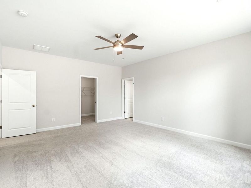 Spacious, unfurnished interior of a new home in Windgate, Mooresville (Image 27). Spacious, unfurnished interior of a new home in Windgate, Mooresville (Image 27).