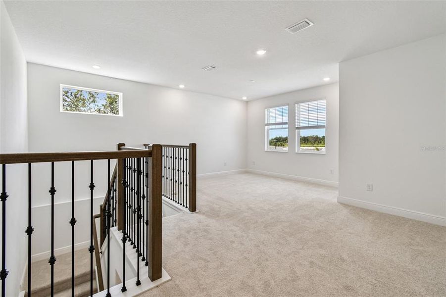 Spacious, unfurnished interior of a new home in Hawkstone, Sarasota (Image 23). Spacious, unfurnished interior of a new home in Hawkstone, Sarasota (Image 23).