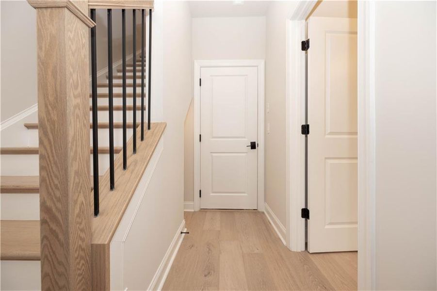 Spacious, unfurnished interior of a new home in Townes 333, Peachtree Corners (Image 38).