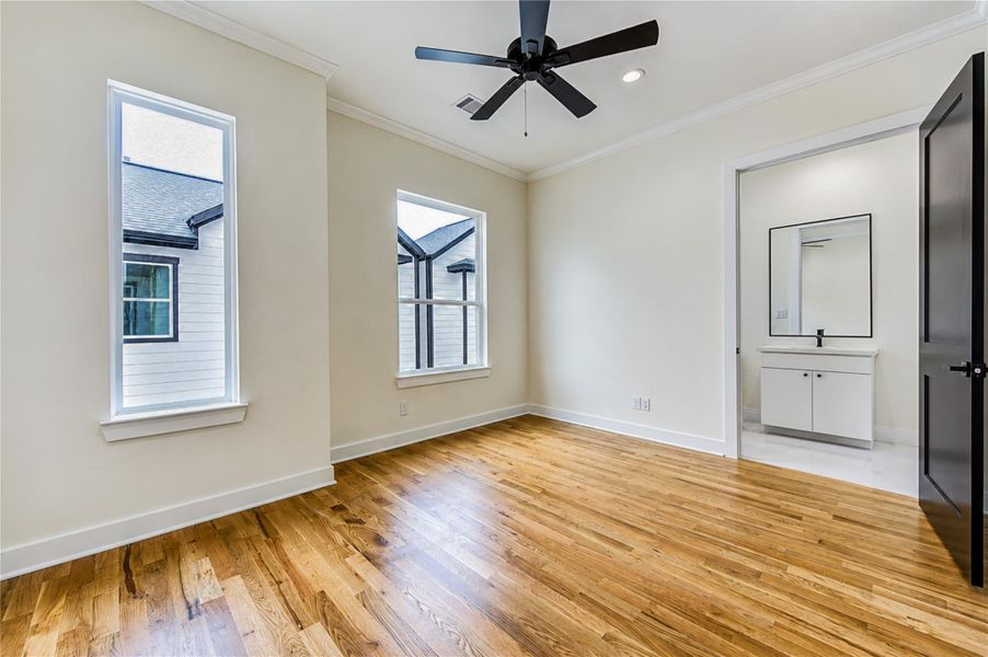 Spacious, unfurnished interior of a new home in , Houston (Image 17). Spacious, unfurnished interior of a new home in , Houston (Image 17).