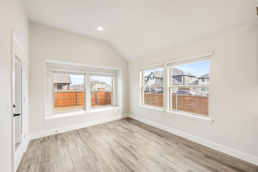 Spacious, unfurnished interior of a new home in Timberbrook, Justin (Image 22). Spacious, unfurnished interior of a new home in Timberbrook, Justin (Image 22).