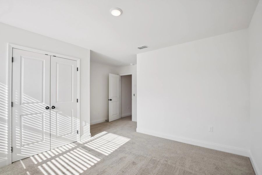 Spacious, unfurnished interior of a new home in Ascent at Arbor Ridge, La Vergne (Image 39). Spacious, unfurnished interior of a new home in Ascent at Arbor Ridge, La Vergne (Image 39).