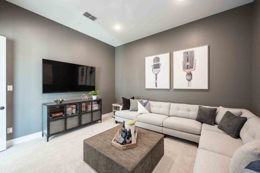 Representative furnished interior of a home built from the Meritage by Tri Pointe Homes in Legacy Grove 1/2 Acre, Montgomery (Image 30).