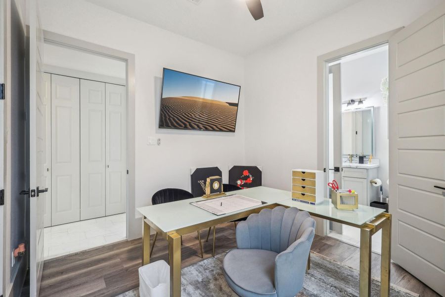 Furnished interior view inside a new home in , Houston (Image 14). Furnished interior view inside a new home in , Houston (Image 14).