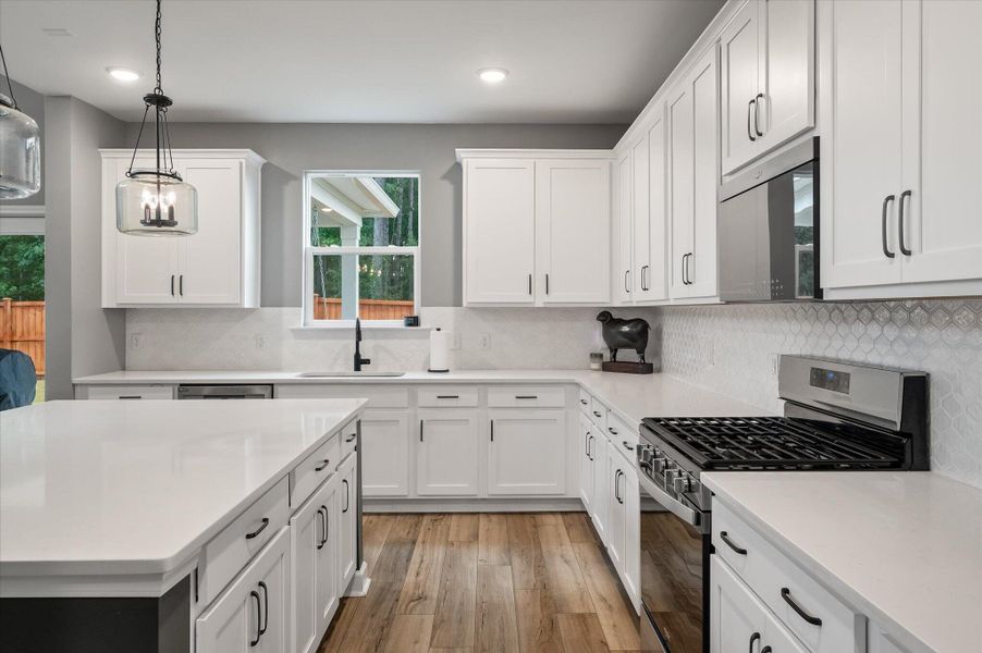 Furnished interior view inside a new home in Watson Hill, Summerville (Image 31).
