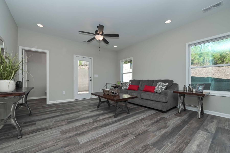 Furnished interior view inside a new home in Lake Shore, Temple (Image 10).