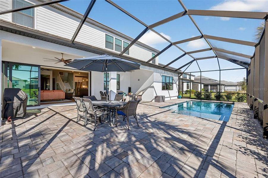 Exterior details and patio area of a home in , Lakewood Ranch (Image 21).