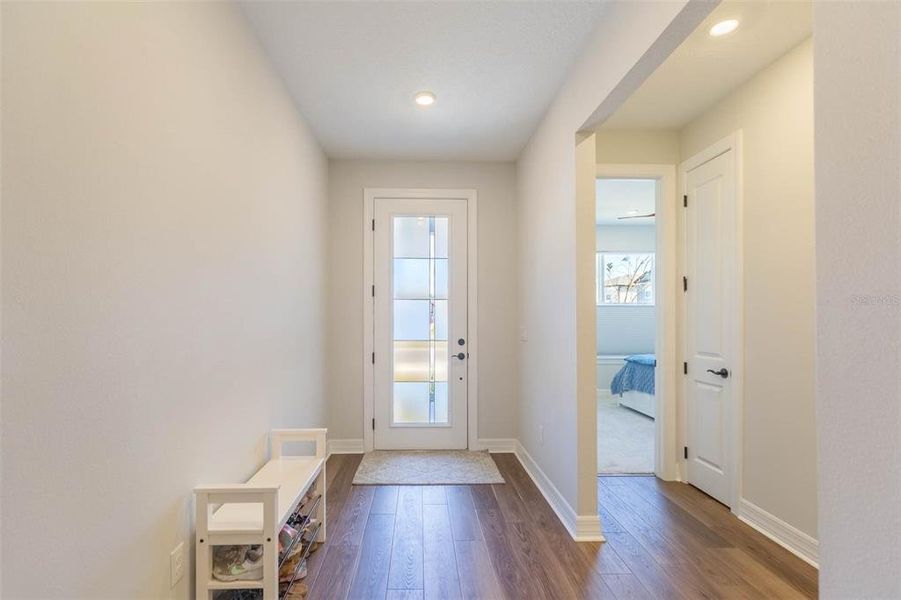 Spacious, unfurnished interior of a new home in , Land O' Lakes (Image 23).